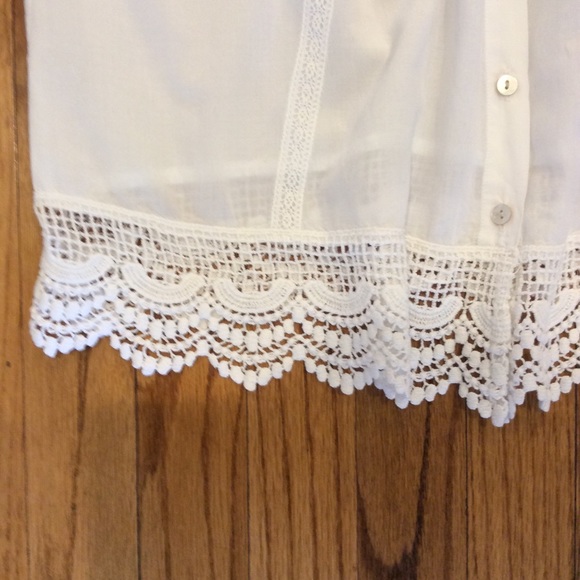Isaac Mizrahi Live! Lace White blouse top small - Picture 4 of 5